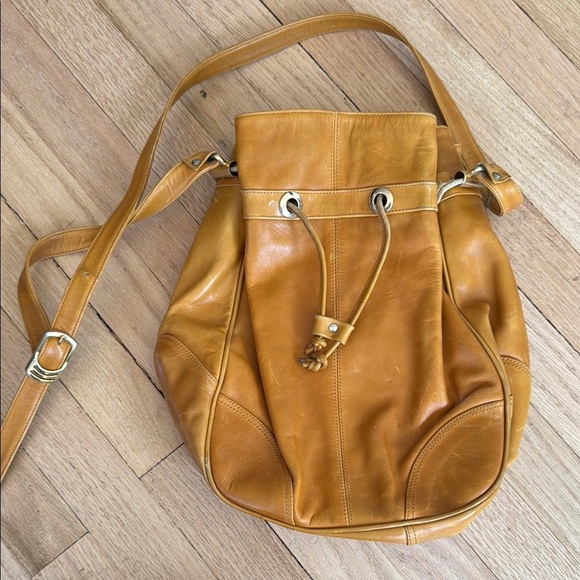 Battaglia Italy Leather Hobo - Picture 1 of 4